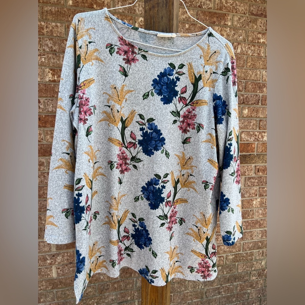 Designers‎ sweater